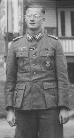 Oberleutnant Siegfried Osterwoldt 1943